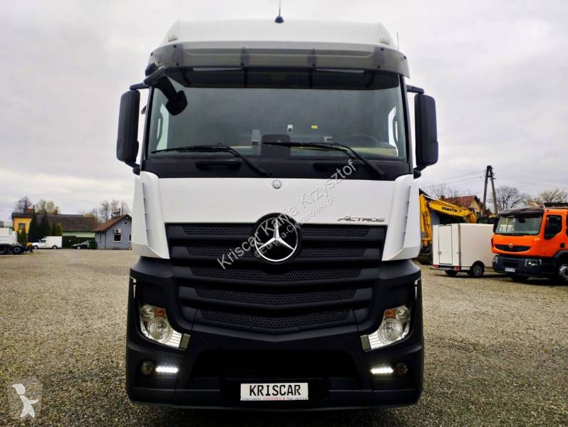 Влекач Mercedes