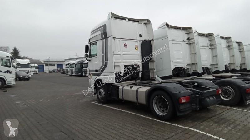 Traktor DAF XF  FT LOW DECK 4X2