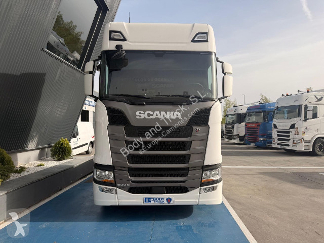 جرار Scania S 500 A4x2NA