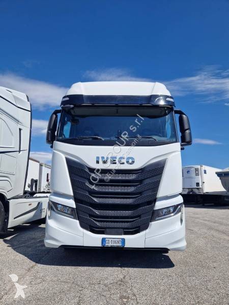 جرار Iveco