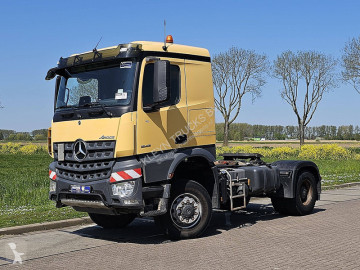 Traktor Mercedes