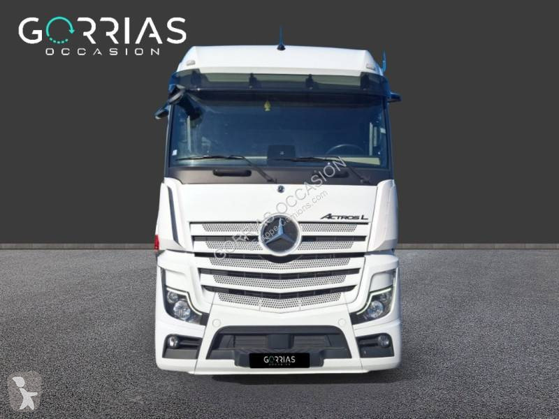 جرار Mercedes