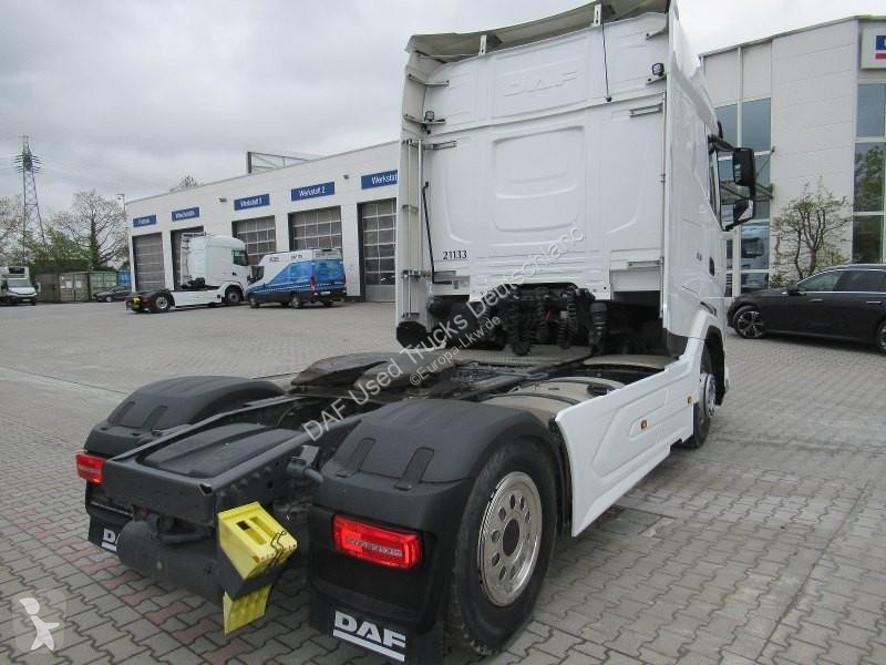 Nyergesvontató DAF 480 FT 4X2
