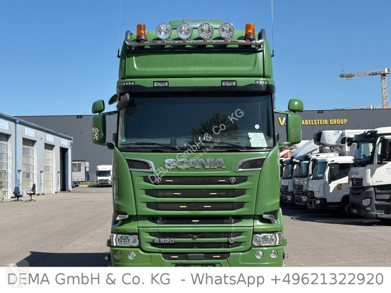 جرار Scania...