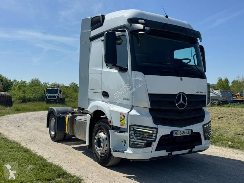 جرار Mercedes