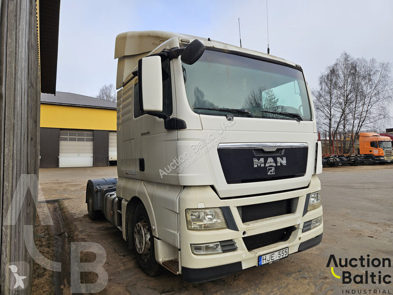 Traktor MAN 18.440