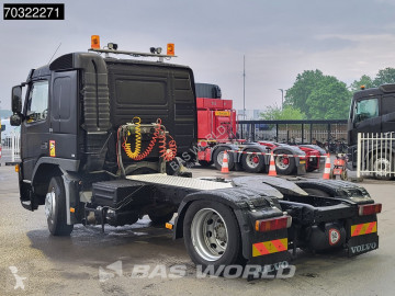Влекач Volvo FM 260 4X2 Low-Mileage! Manual Full-Air Euro3