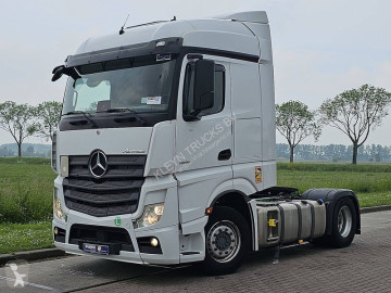 جرار Mercedes