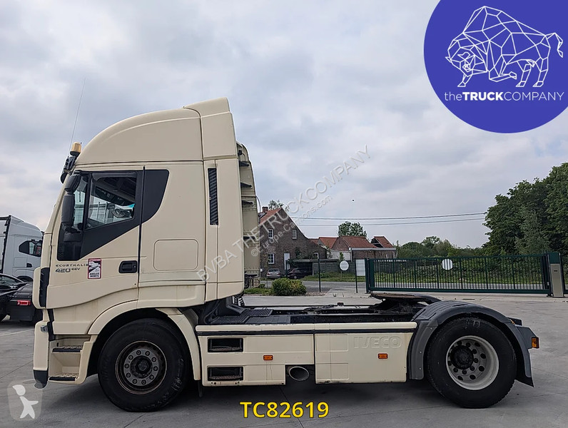 جرار Iveco 440 S42