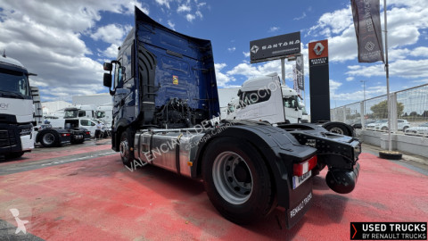 Cabeza tractora productos peligrosos / ADR Renault
