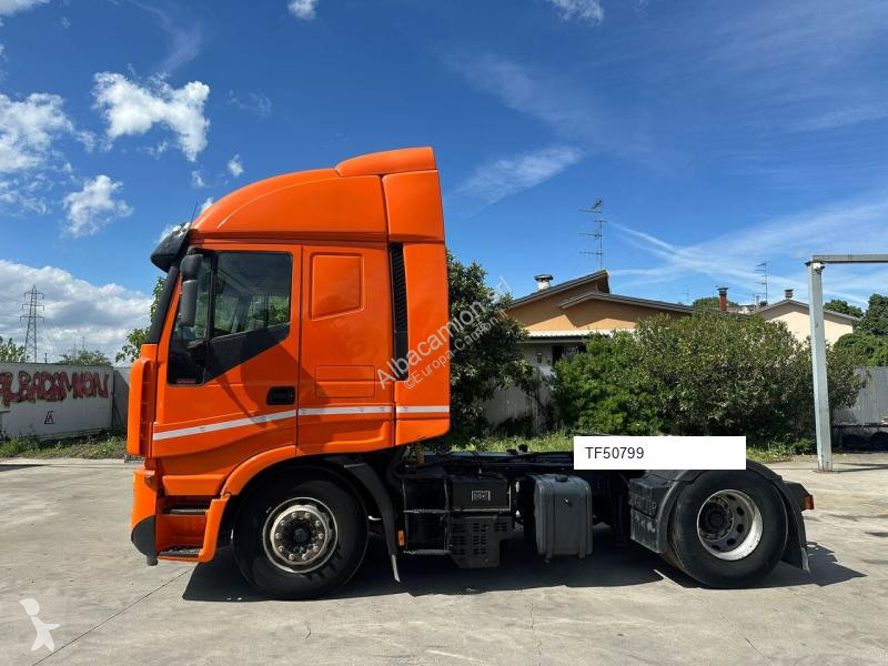 Iveco 480 tractor unit