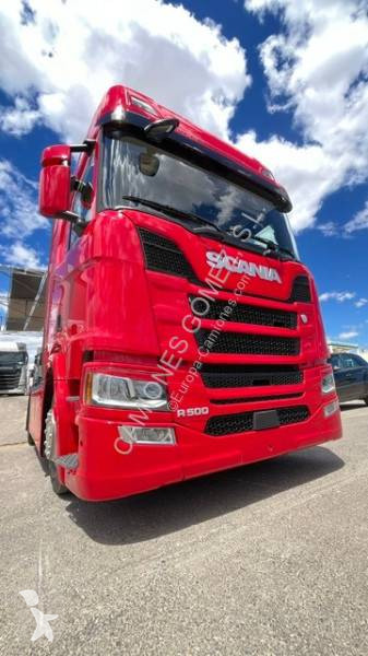 جرار Scania