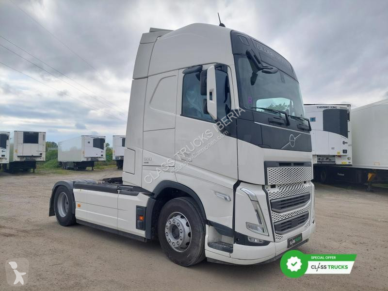 Тягач Volvo 500 Globetrotter XL i-ParkCool...