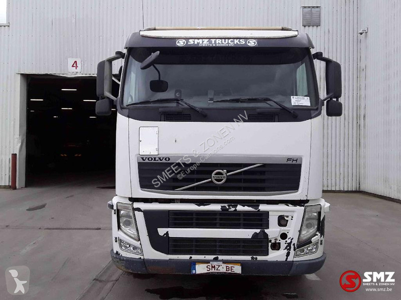 جرار Volvo 500