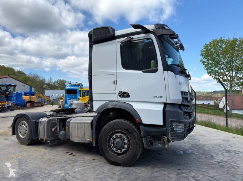 جرار Mercedes