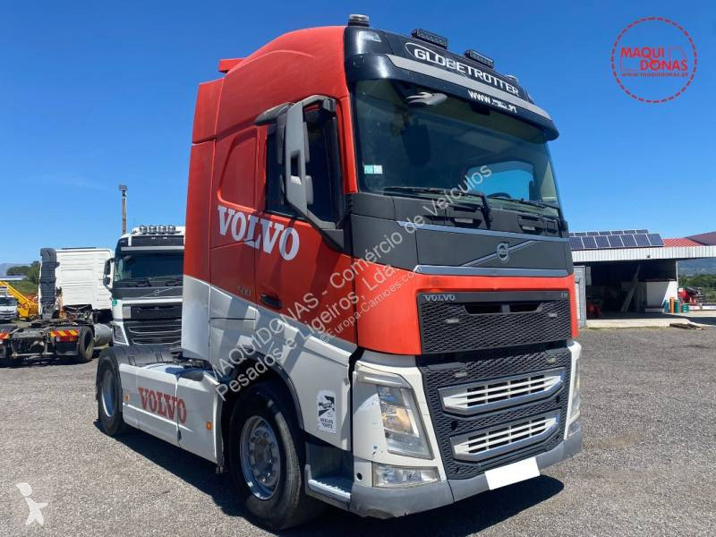 جرار Volvo