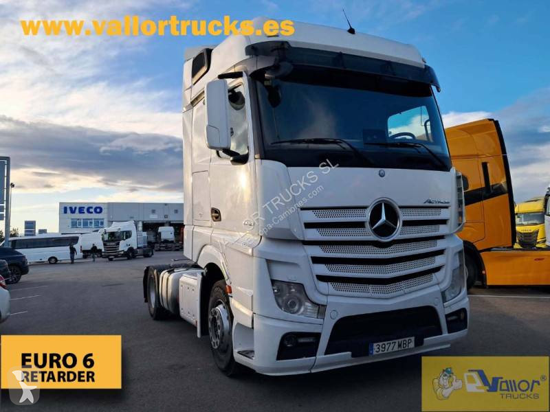 Traktor Mercedes