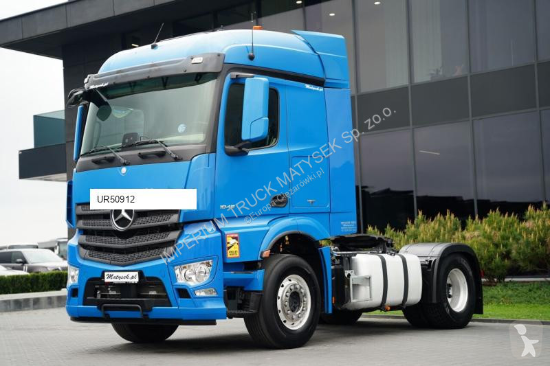 جرار Mercedes 1845