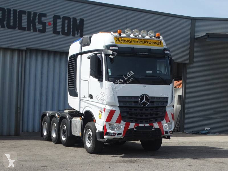 جرار Mercedes