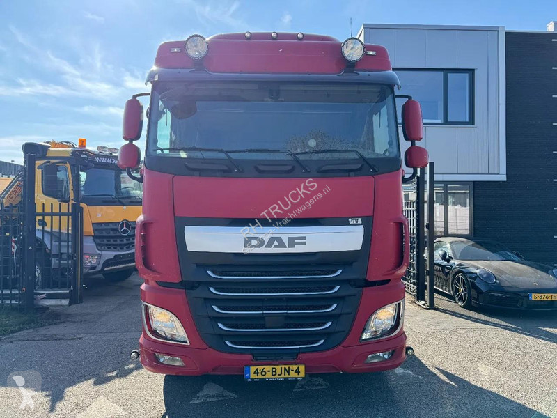 Trekker DAF 440 4X2 EURO 6 SKIRTS 2017