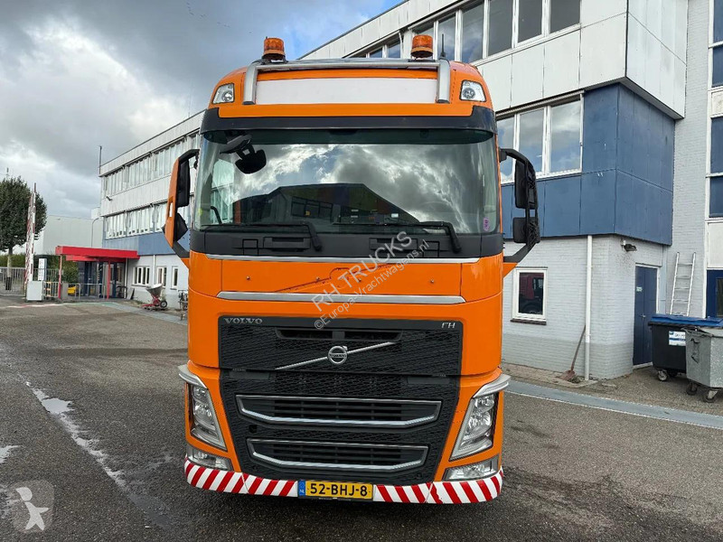 جرار Volvo 8X4 - 490049 KM - INTARDER TUV...