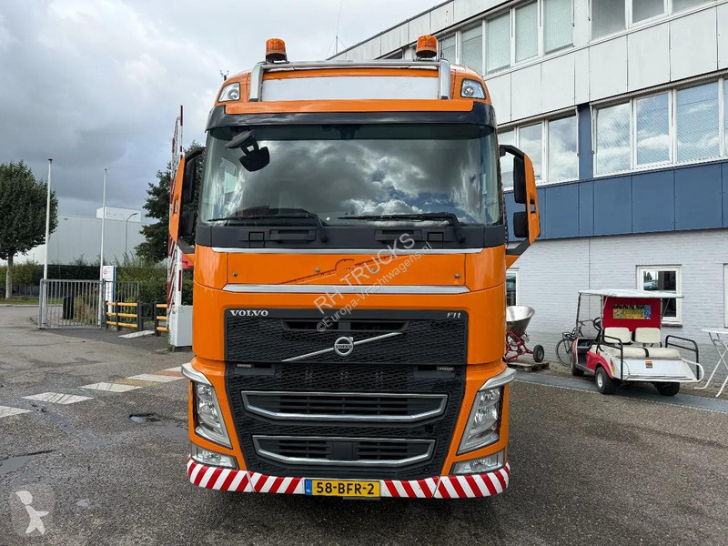جرار Volvo 4 540 - 8X4 - 700410 KM - INTARDER