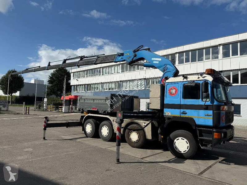 Traktor MAN 33.463 8X4 + 62 EFFER CRANE - 6X...