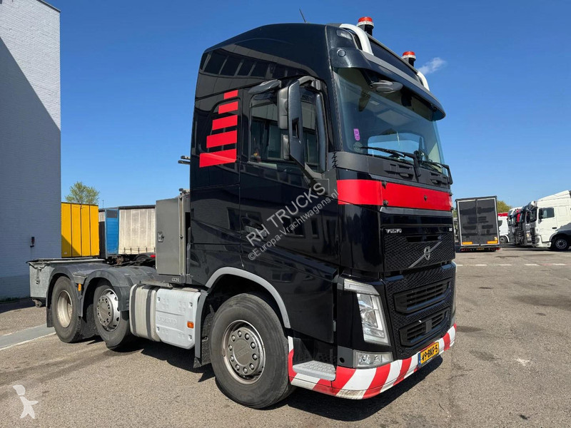 جرار Volvo 500 6X2 EURO 6 + LIFTAS