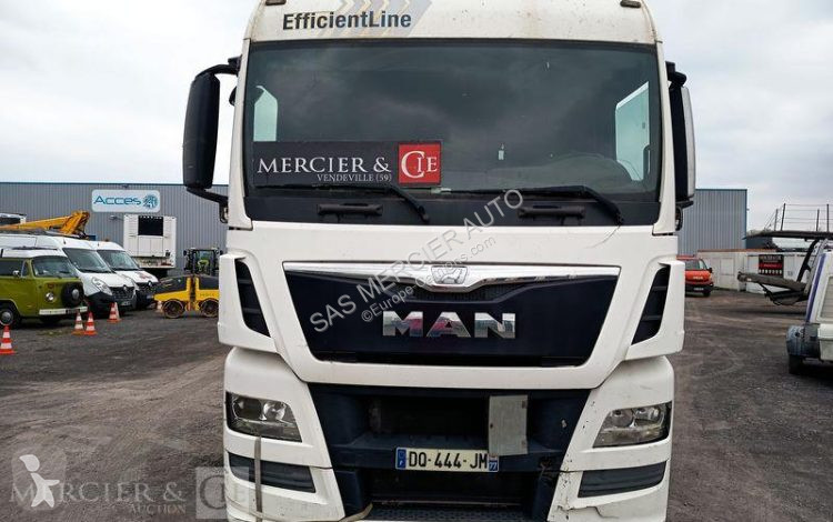 جرار MAN