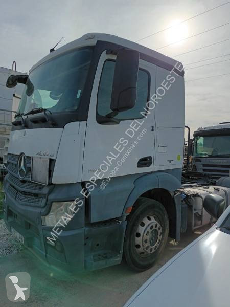 جرار Mercedes