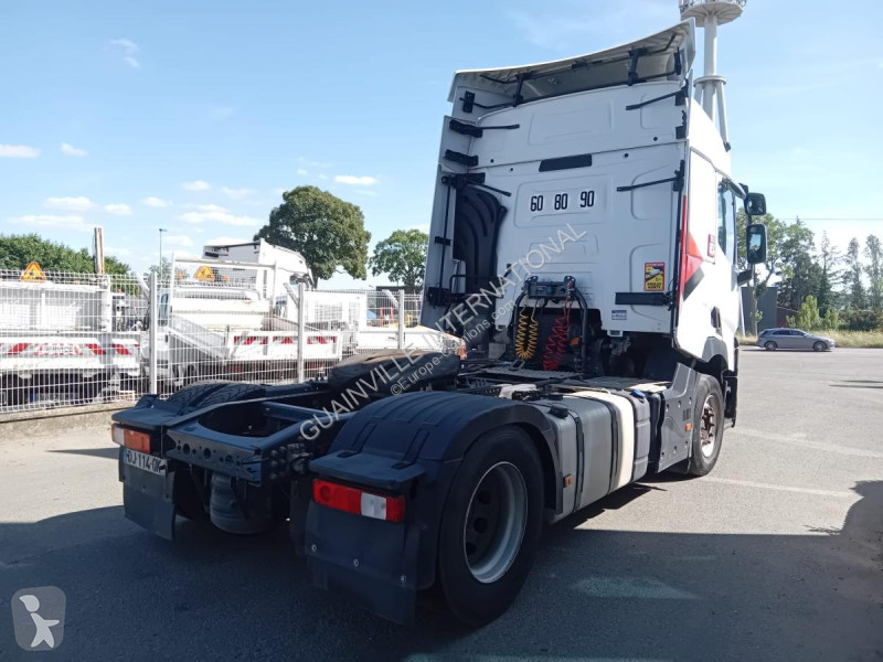 Tracteur Renault 480 Gamme T