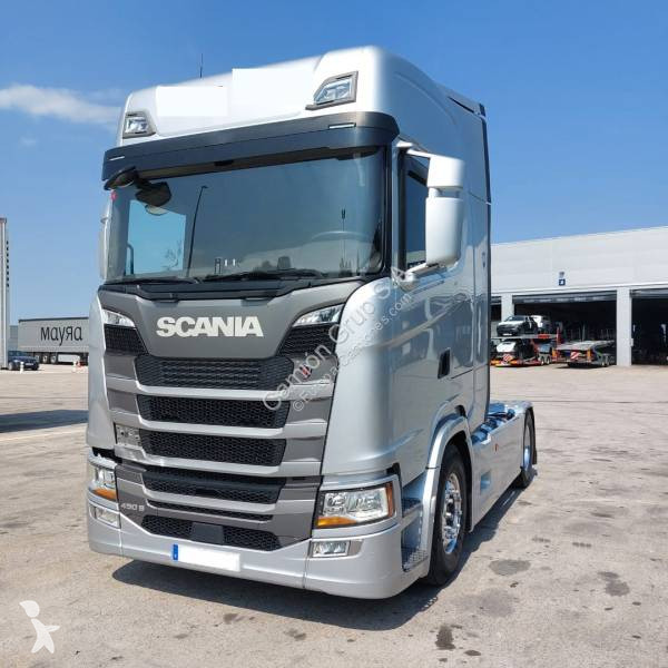 جرار Scania