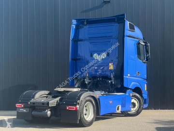 Tracteur Mercedes