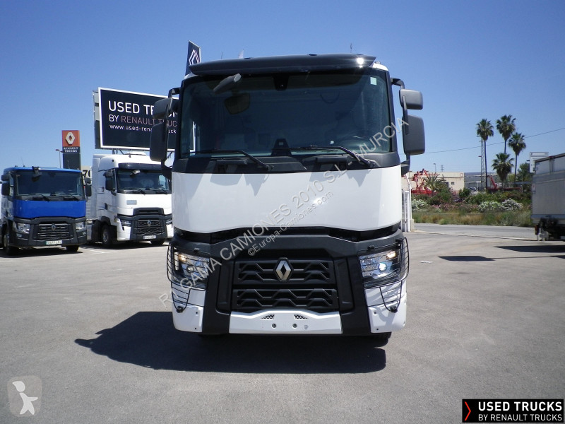 جرار Renault