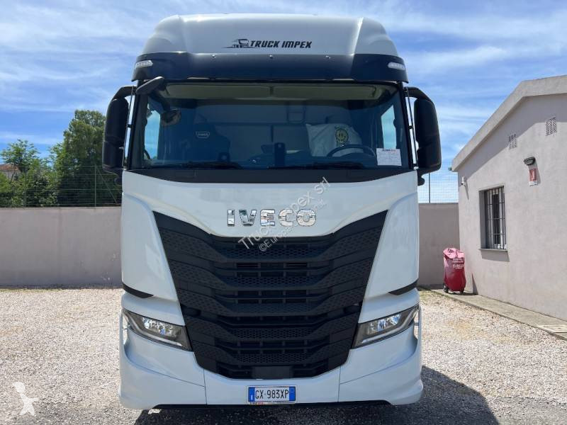 جرار Iveco