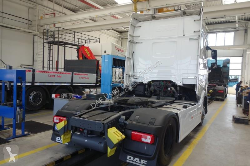 جرار DAF XG  FT 4X2