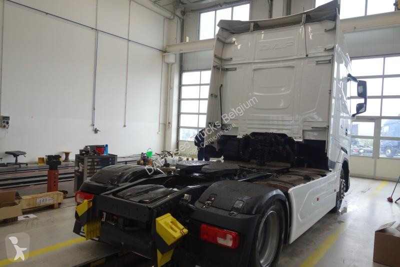 جرار DAF XG  FT 4X2