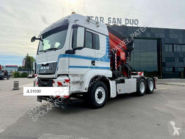 Влекач MAN PK 44002
