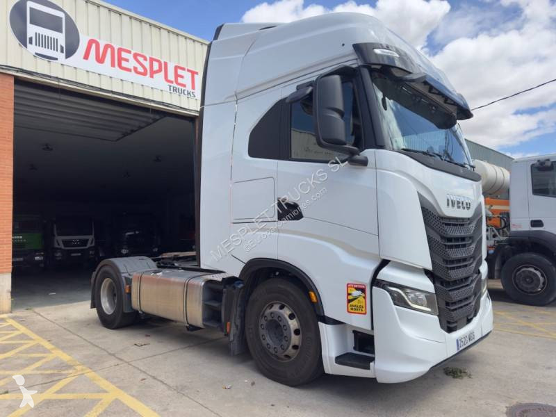 جرار Iveco