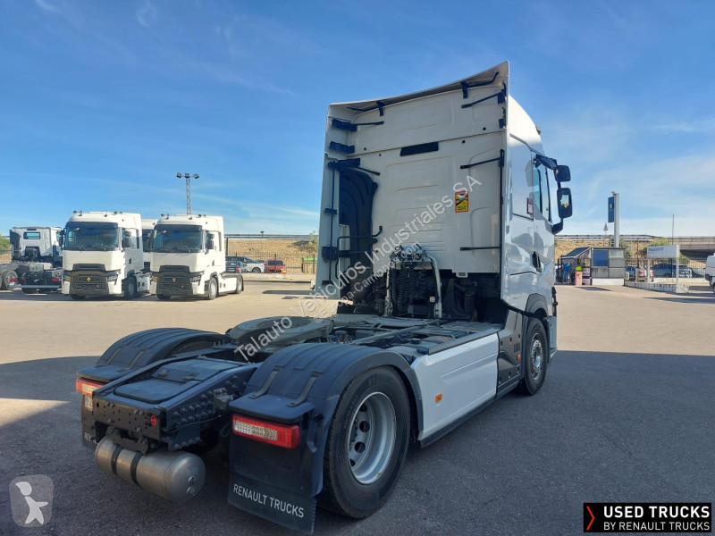 جرار Renault