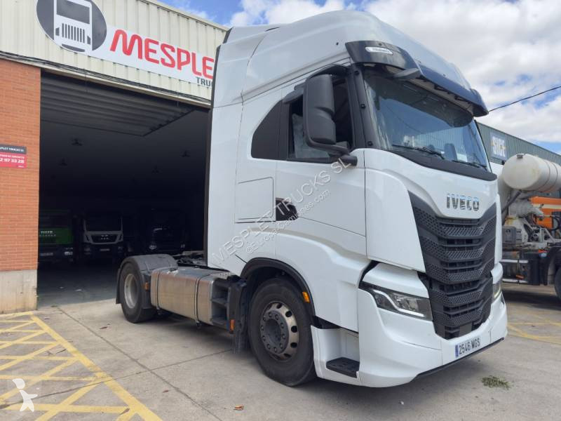 جرار Iveco