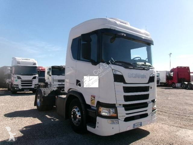 جرار Scania