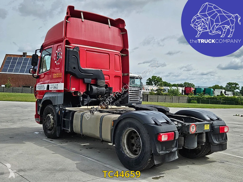 جرار DAF 460