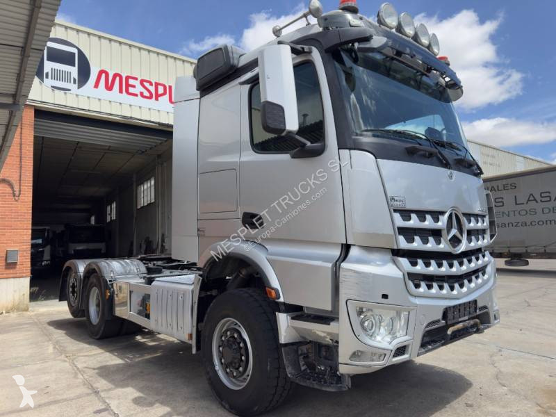 جرار Mercedes