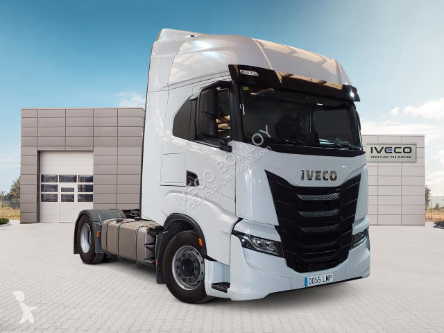 Tracteur Iveco S-Way AS440S51T/P