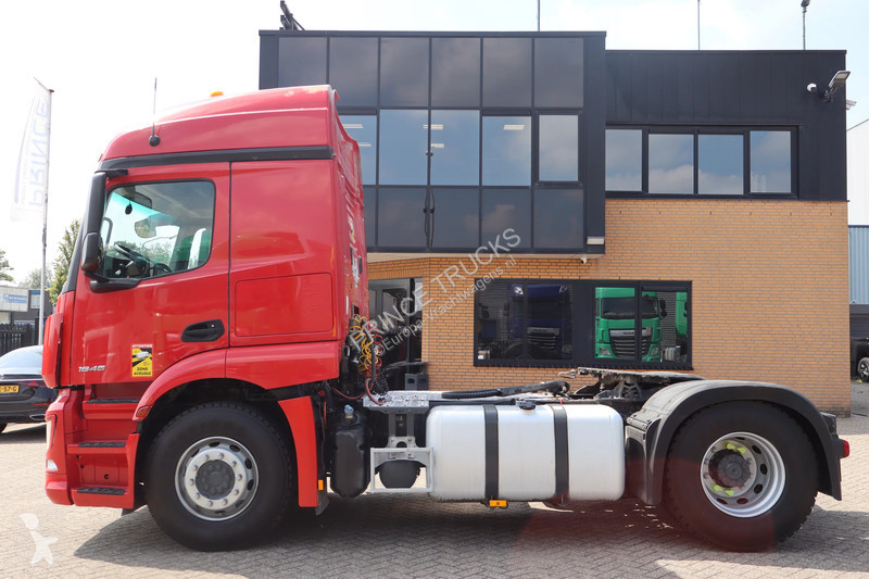 Trekker Mercedes 1846 * Hydraulic * 4x2 *