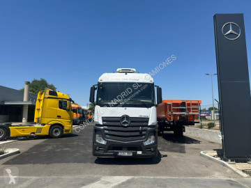 جرار Mercedes