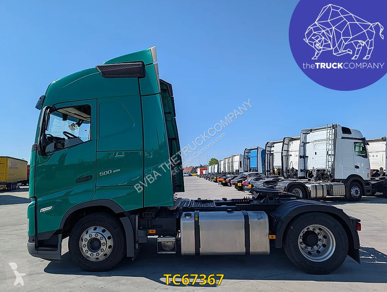 جرار Volvo 500