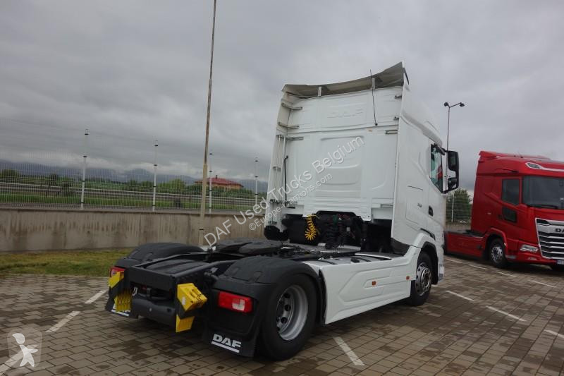 Cap tractor DAF XG  FT 4X2