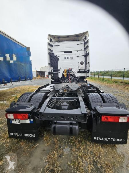 Tracteur Renault t480 T-Series